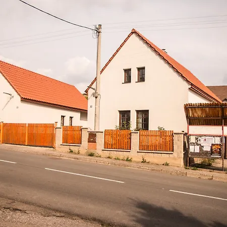 Garage U Barbory Rakovník